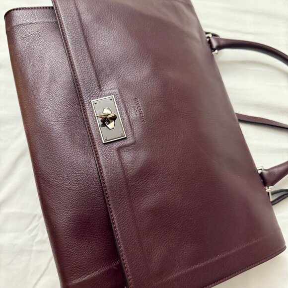 Beautiful Givenchy Shark Bag - Picture 14 of 14